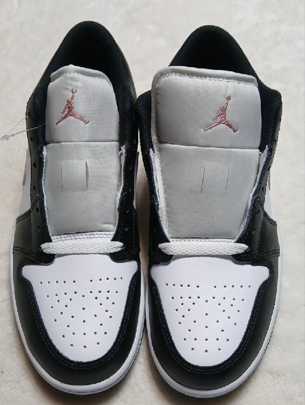 Jordan 1 Low-Top Sneakers in White, Black & Pink Size 7.5 Mens